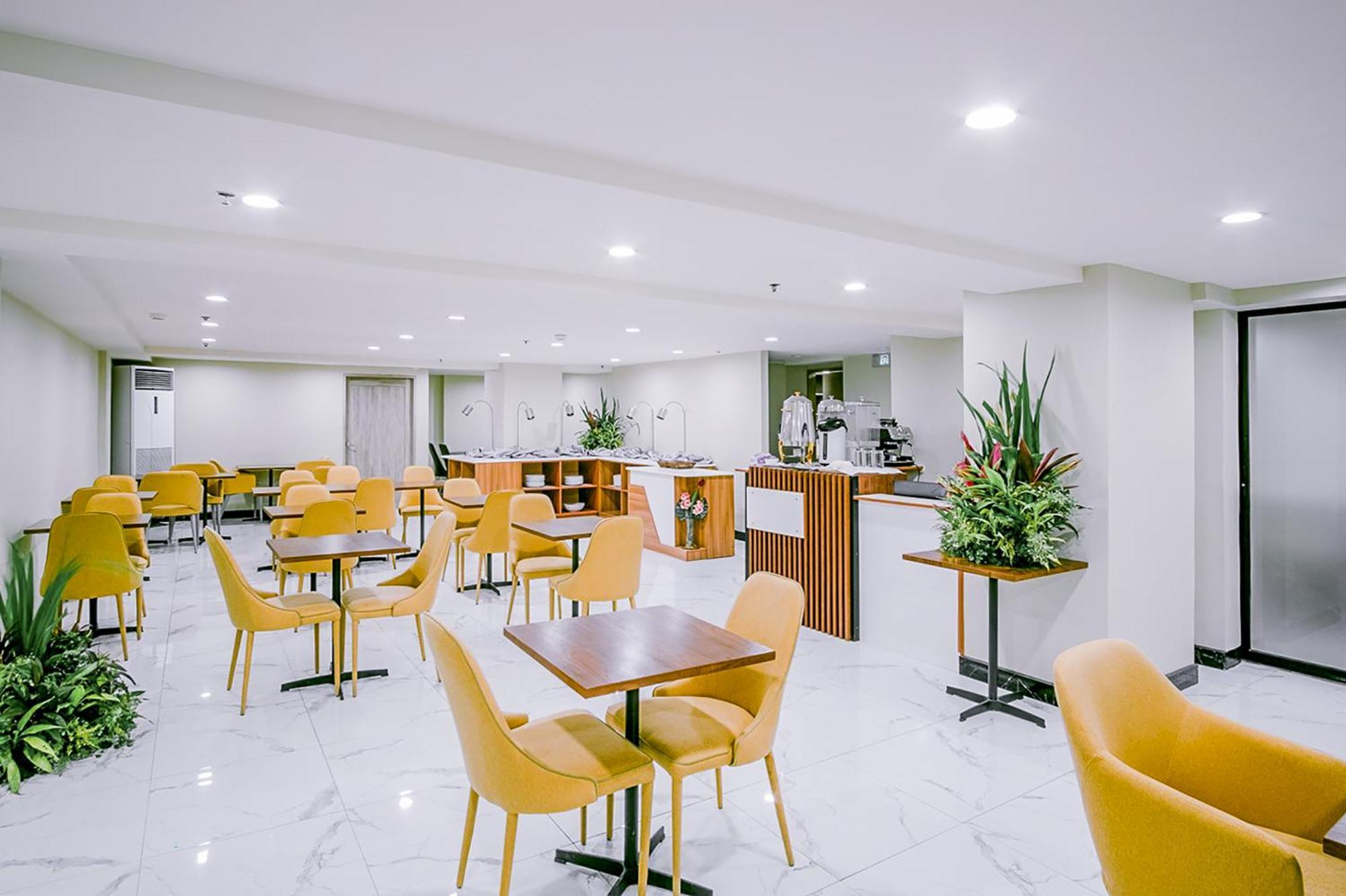 Surestay Plus By Best Western Cebu City Exterior foto